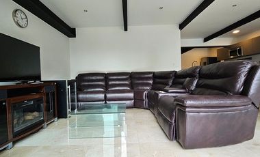 EXCELENTE DEPARTAMENTO AMUEBLADO