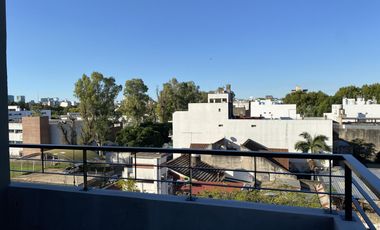 Monoambiente con Amplio balcón al Frente!!!