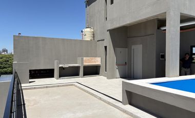 Monoambiente con Amplio balcón al Frente!!!