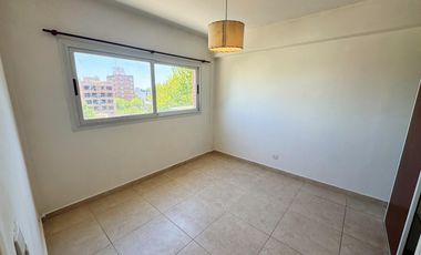 Departamento super amplio de dos ambientes  alquiler.