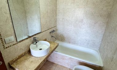 Departamento super amplio de dos ambientes  alquiler.