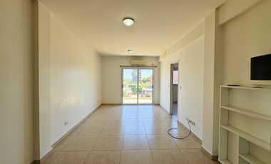 Departamento super amplio de dos ambientes  alquiler.