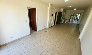 Departamento super amplio de dos ambientes  alquiler.