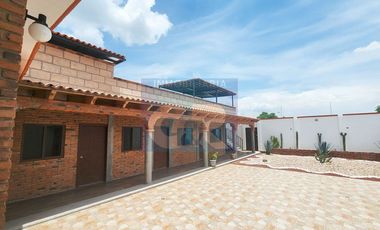 Venta Casa una planta en el Sauz, Tequisquiapan