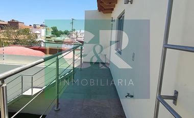 Casa con Alberca 2 niveles Tequisquiapan Querétaro