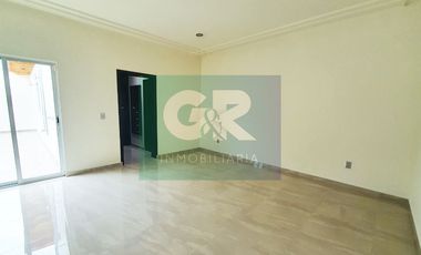 Casa con Alberca 2 niveles Tequisquiapan Querétaro