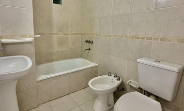 Departamento en venta de 2 dormitorios 2 baños y cochera barrio Constituyentes