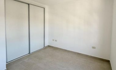 Departamento en venta de 2 dormitorios 2 baños y cochera barrio Constituyentes