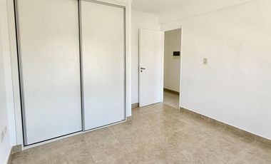Departamento en venta de 2 dormitorios 2 baños y cochera barrio Constituyentes