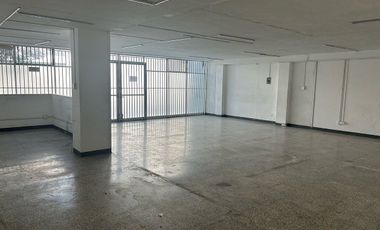 Edificio en venta Y Renta en la colonia El Carmen (SME-1801)