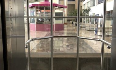 Local comercial en venta en plaza América del Circuito Juan Pablo II
