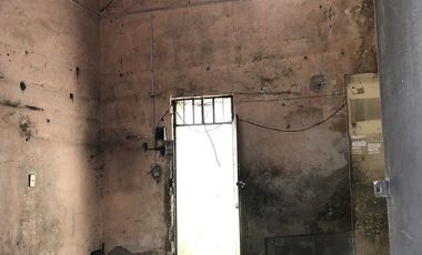 Casona comercial para remodelar en renta en la 16 poniente centro