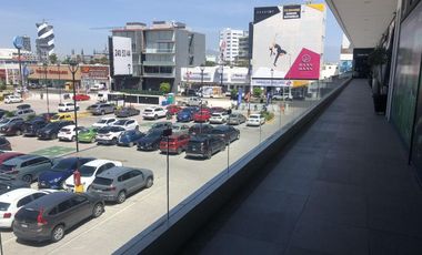 Local en renta en Plaza Via Lomas en Lomas de Angelopolis