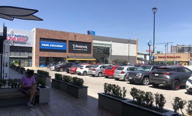 Local en renta en Plaza Via Lomas en Lomas de Angelopolis