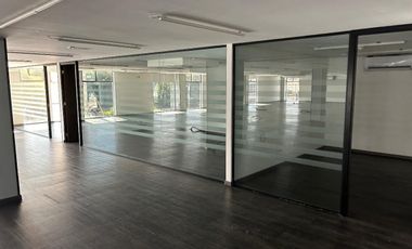 Edificio en renta 11 sur  junto al Paseo Bravo