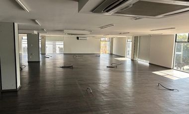 Edificio en renta 11 sur  junto al Paseo Bravo