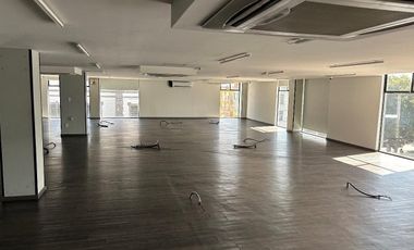 Edificio en renta 11 sur  junto al Paseo Bravo