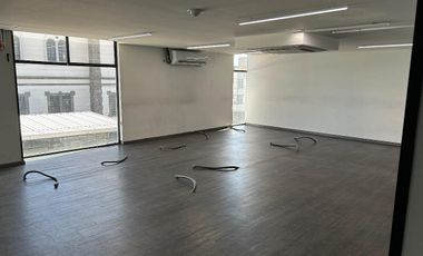 Edificio en renta 11 sur  junto al Paseo Bravo