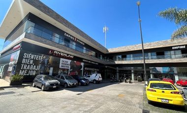 Local en renta Plaza 2000 por la zona de la PEPSI Puebla