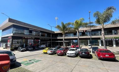 Local en renta Plaza 2000 por la zona de la PEPSI Puebla