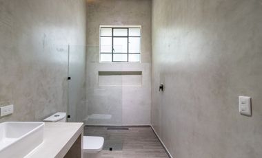 Casa remodelada en Santa Maria de la Ribera