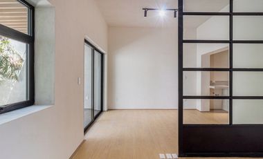 Casa remodelada en Santa Maria de la Ribera