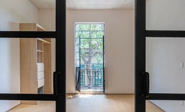 Casa remodelada en Santa Maria de la Ribera