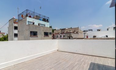 Casa remodelada en Santa Maria de la Ribera