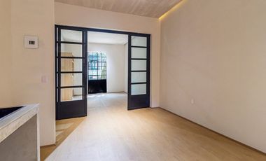 Casa remodelada en Santa Maria de la Ribera