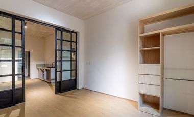 Casa remodelada en Santa Maria de la Ribera