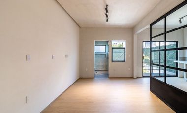 Casa remodelada en Santa Maria de la Ribera