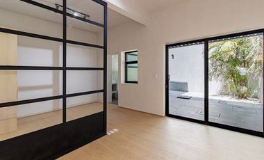 Casa remodelada en Santa Maria de la Ribera