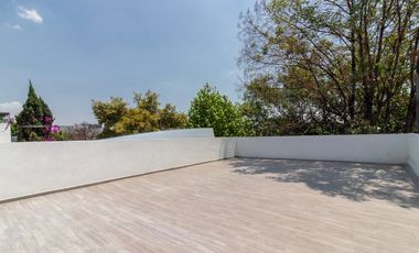 Casa remodelada en Santa Maria de la Ribera