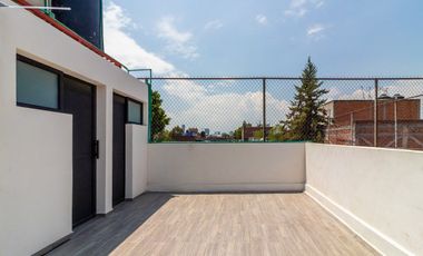 Casa remodelada en Santa Maria de la Ribera