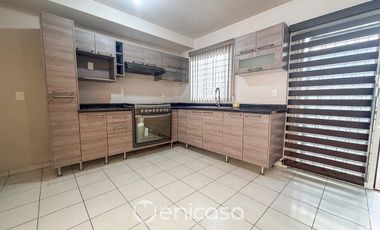 Casa en venta en Senderos de Tlaquepaque