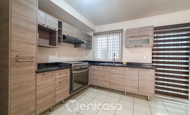 Casa en venta en Senderos de Tlaquepaque