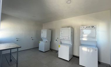 DEPARTAMENTO EN RENTA (MOD. B), ALBERCA, ROOF GARDEN. CARMEN, CAMPECHE.