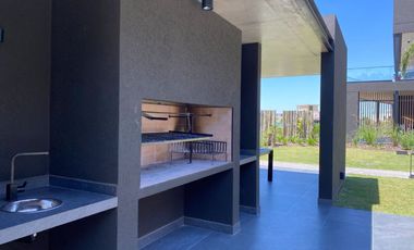 ALQUILER DEPARTAMENTO 2 AMB EN NORDELTA CON JARDIN