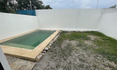 CASA EN RENTA SEMI AMUEBLADA CON PISCINA CERCA DE GRAN SANTA FE NORTE