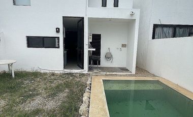 CASA EN RENTA SEMI AMUEBLADA CON PISCINA CERCA DE GRAN SANTA FE NORTE