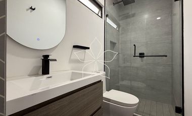 RESIDENCIA EN VENTA EN SOLARES, ZONA REAL, ZAPOPAN
