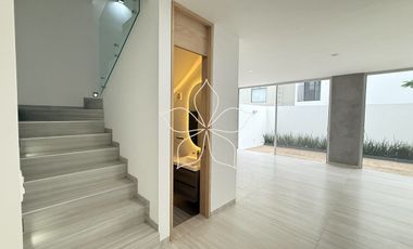 RESIDENCIA EN VENTA EN ALTANZA, SOARÉ III, SOLARES, ZONA REAL, ZAPOPAN