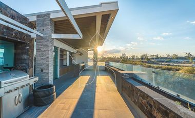 RESIDENCIA DE LUJO, PUERTA LAS LOMAS, ZONA DIAMANTE, JAL, ZAPOPAN.