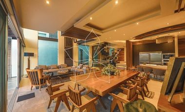 RESIDENCIA DE LUJO, PUERTA LAS LOMAS, ZONA DIAMANTE, JAL, ZAPOPAN.