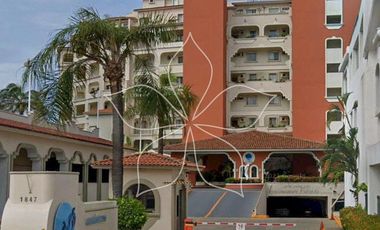 VILLA CON VISTA AL MAR EN VENTA EN PLAYA AZUL, MANZANILLO, COLIMA