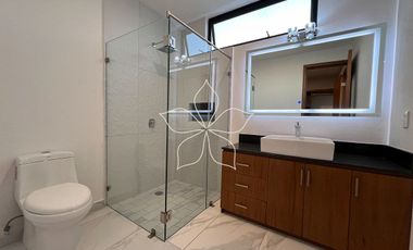 RESIDENCIA EN VENTA, SOLARES, ZONA REAL, ZAPOPAN