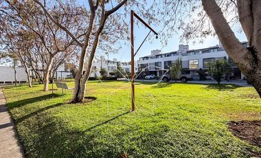 RESIDENCIA EN RENTA AMUEBLADA ZOI CAÑADAS