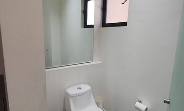 CASA en renta en privada Campestre Santiago