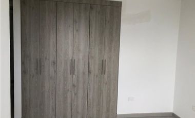 VENDE APARTAMENTO EN EL RECREO