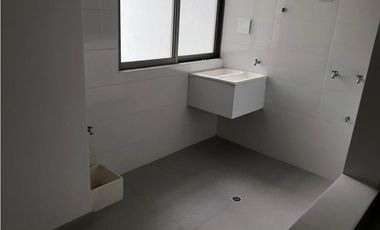 VENDE APARTAMENTO EN EL RECREO